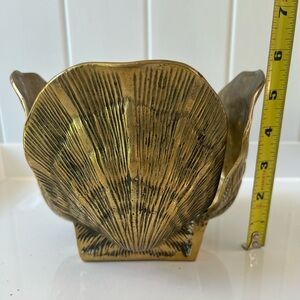 Vintage brass Shell-Shaped Decorative Bowl